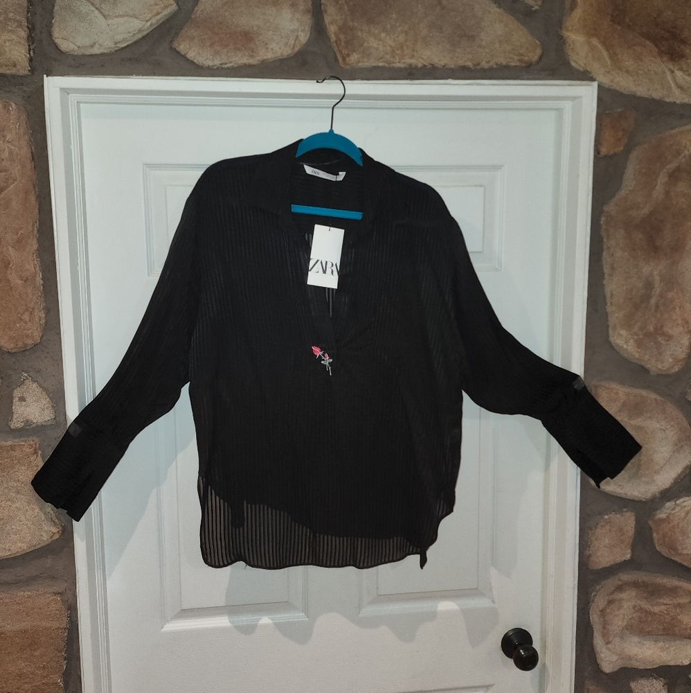 Zara ,black blouse with rose embroidery, size S